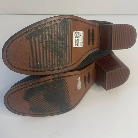 TOMS Leila Ankle Bootie Suede Leather Boots Tassel Zip 10007309 Womens 6.5 - Picture 6 of 6